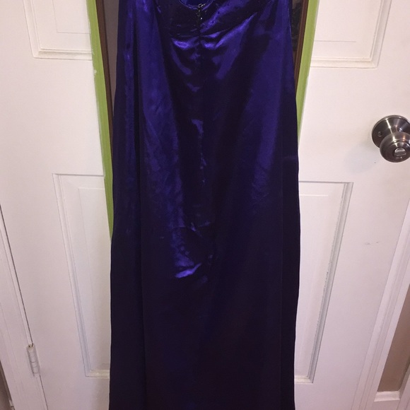 Purple Beaded Satin Floor Length Prom Evening Gown - Picture 6 of 8
